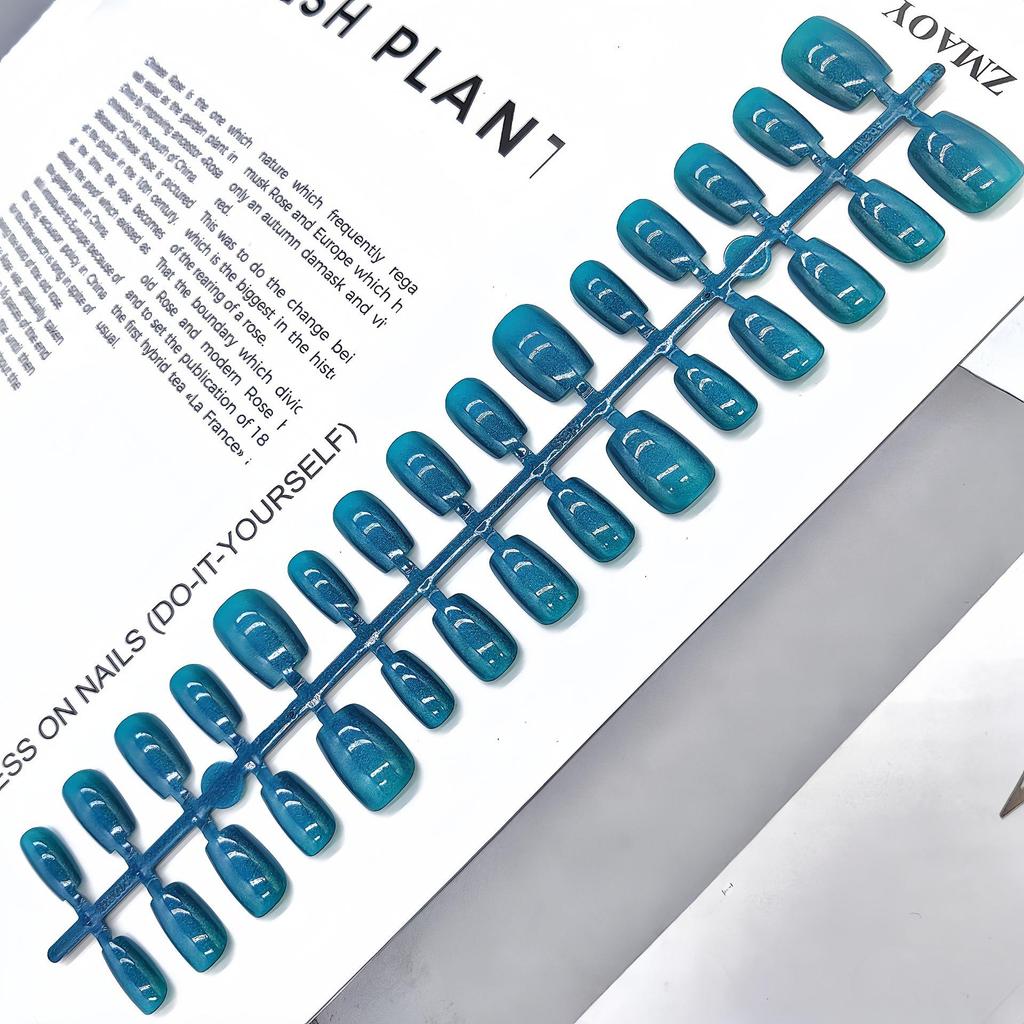 Cartoon Multi-Pattern High-Quality Wearable Nail Tips for Professional & Commute Style Manicure