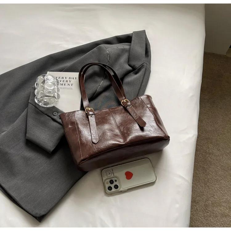 2025 Korean Trend Solid Color Shoulder Bags Women Designer Bag Large Capacity Tote Bag Elegant Female Handbags