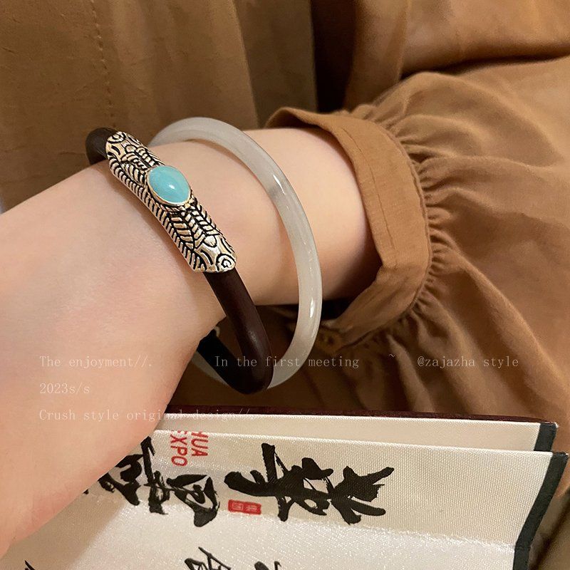 New Chinese Style Chicken Blood Vine Vegetarian Ring Bracelet for Women, Fashionable, Personalized, Simple, Ethnic Style, and Best Friend Jewelry