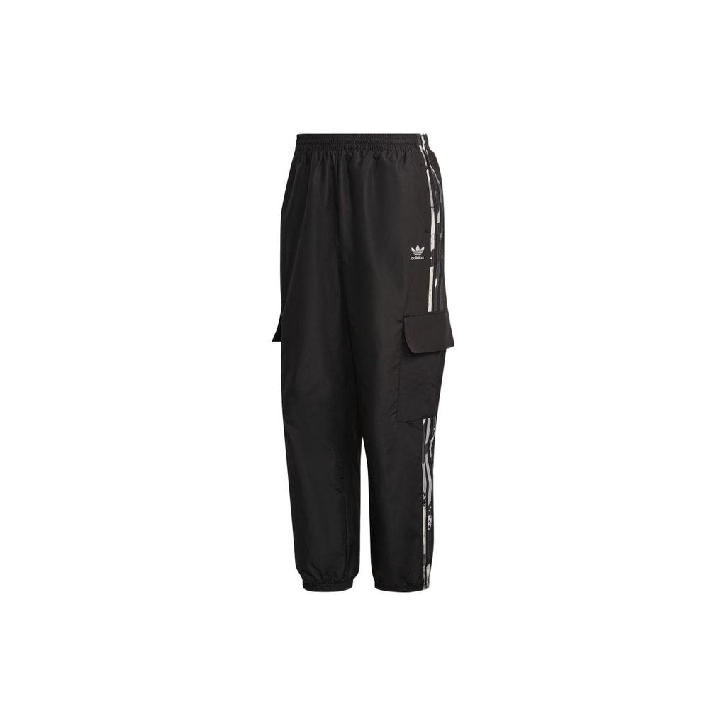 Adidas Originals Trefoil Logo Print Loose Fit Pocket Detail Cargo Pants Men Pants Black HK2809