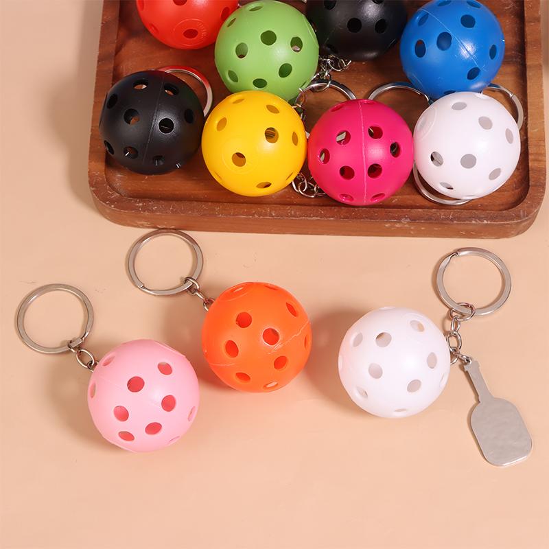 Creative Pickleball Racket Metal Keychain Colorful Hollow Golf Ball Keychains Pickle Dink Ball Fans Party Gift Bag Pendant