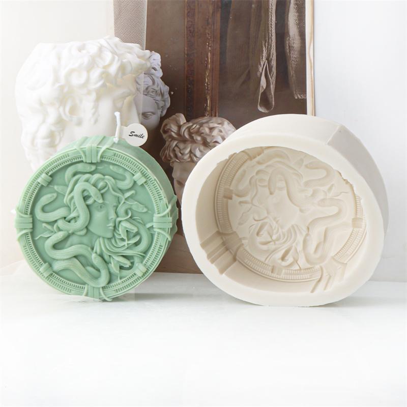 Medusa Portrait Silicone Candle Mold DIY European Snake Head Goddess Gypsum Resin Crafts Making Mold Embellish Home Gifts