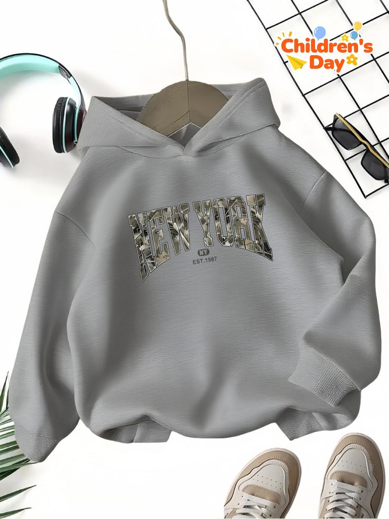 Trendy children's clothing - Autumn/Wintergirls'casual hoodesweatshirtstylishcomfortable andwarmperfectforHalloweenandChristmas.