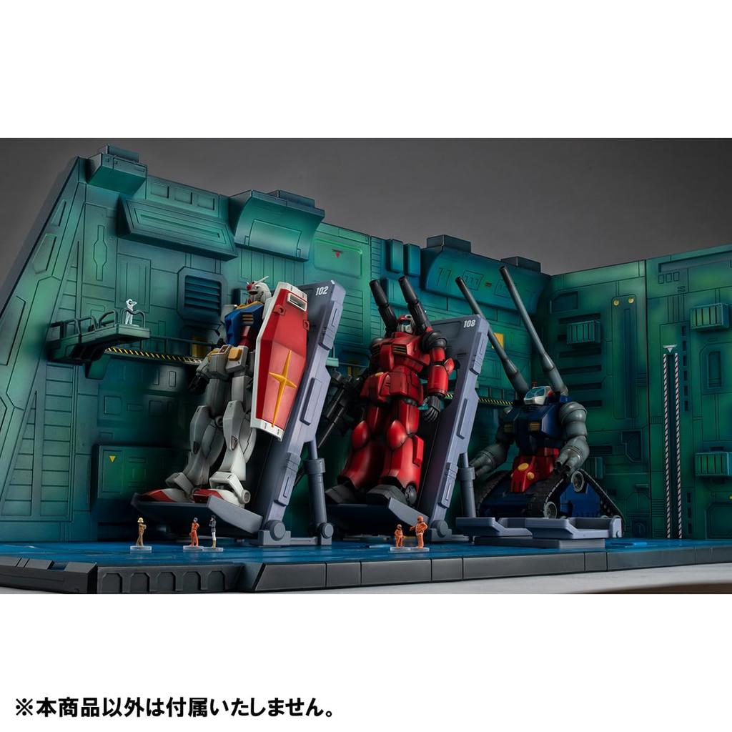 Realistic Model Series Mobile Suit Gundam HG White Base Catapult Deck ANIME EDITION 200mm ABS Painted Model (for 1/144 series) Approx. Semi-Finished