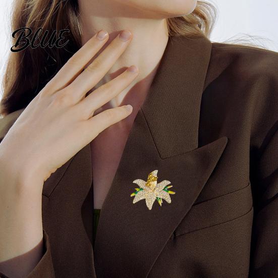 Scarves Brooch 1/2Pcs Women Pin Flower Design Lapel Pin