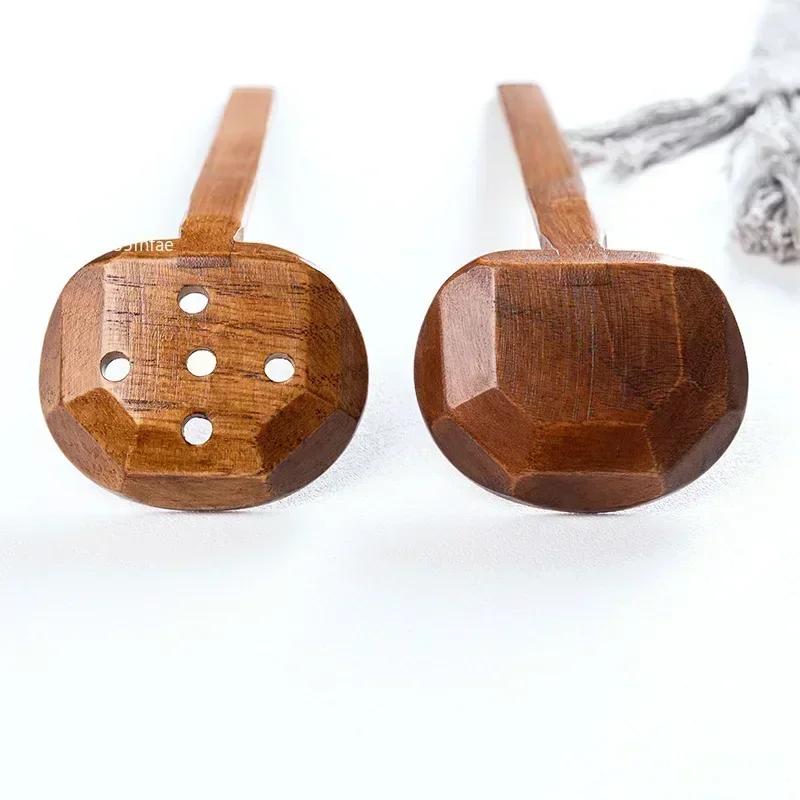 1pcs Ramen Soup Spoon Japanese Noodles Soup Spoon with Holes Wooden Kitchen Large Spoon Dinnerware Cooking Utensils