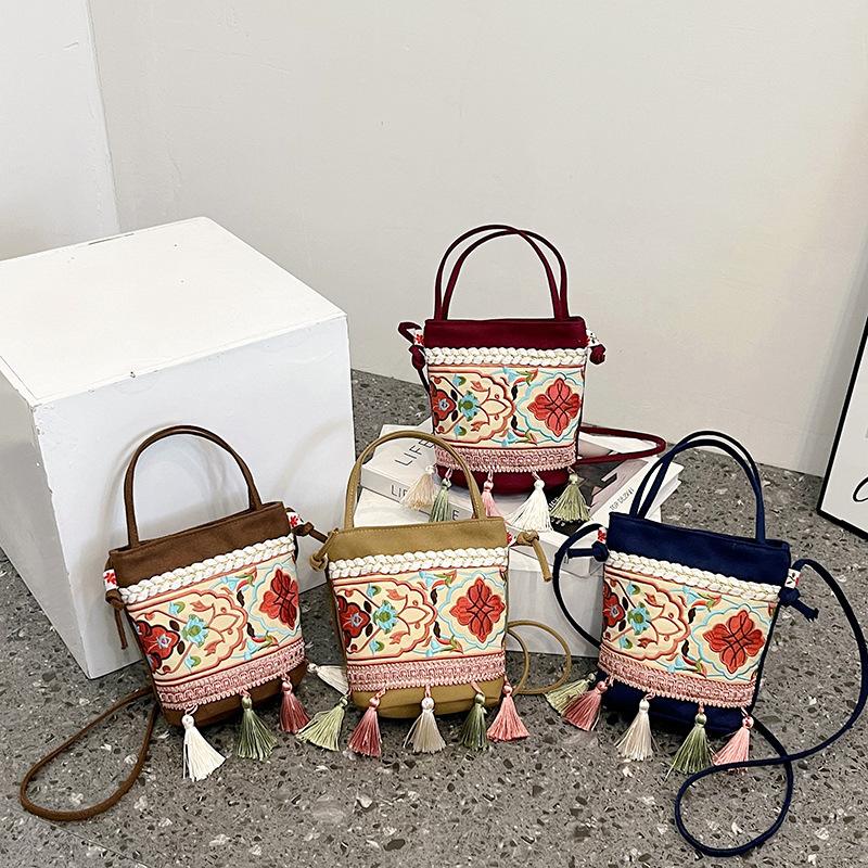 Retro Bucket Bag Ethnic Style Suzhou Embroidery Flower Fashionable Large-capacity Crossbody Single-shoulder Bag