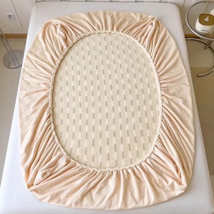 1PC Autumn and Winter Plush Bed Sheet Mattress Cover Beige Green 90 * 200cm/120 * 200cm/150 * 200cm/180 * 200cm/200 * 220cm