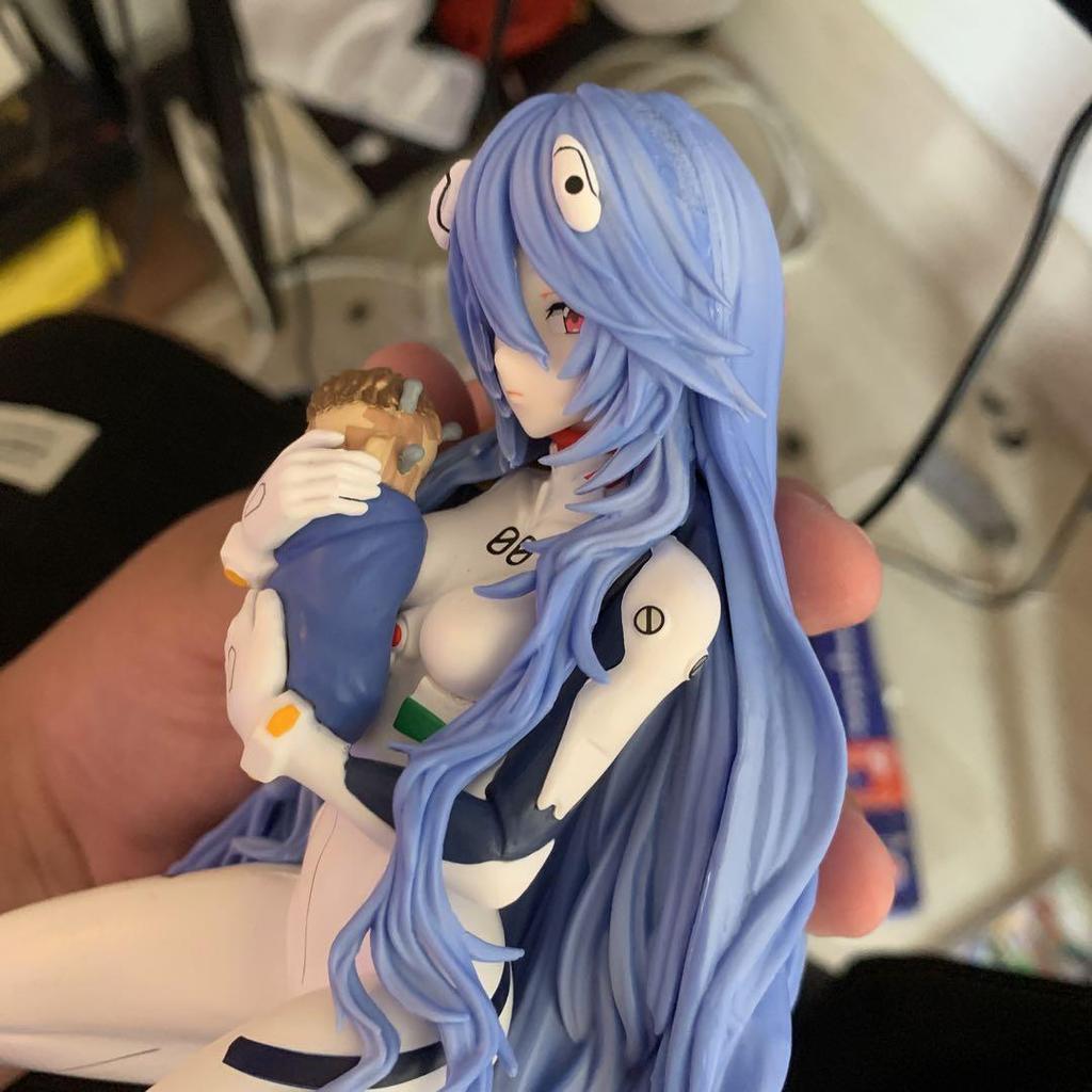 [USED] Evangelion figure