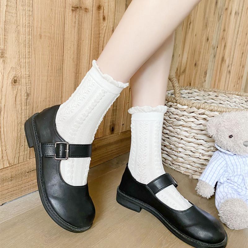 Women's White Mid-Calf Lace Socks - Trendy Japanese Lolita Style for Spring & Autumn