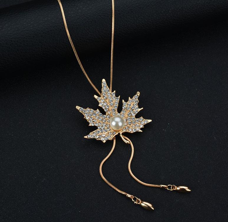 New Personality Autumn And Winter Wild Sweater Chain Long Maple Leaf Lady Imitation Pearl Pendant Necklace Zircon Chocker