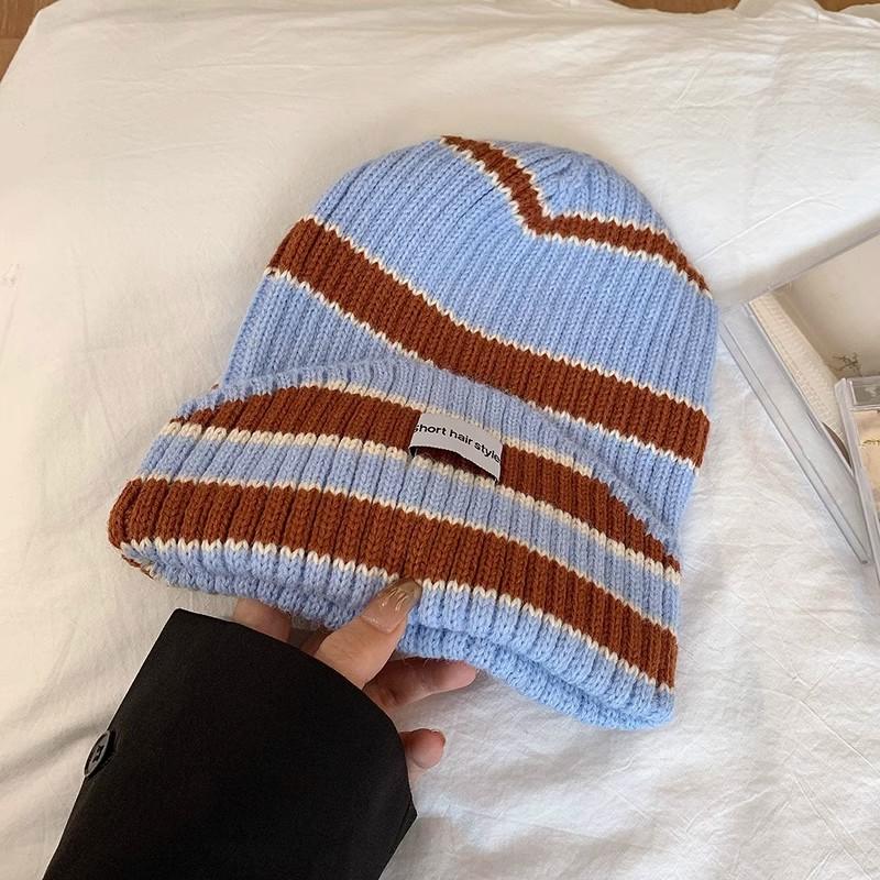 

Hat Versatile Style Minimalist Retro Stripes Womens Warm Knitted Hatsbeanie світло-синій колір
