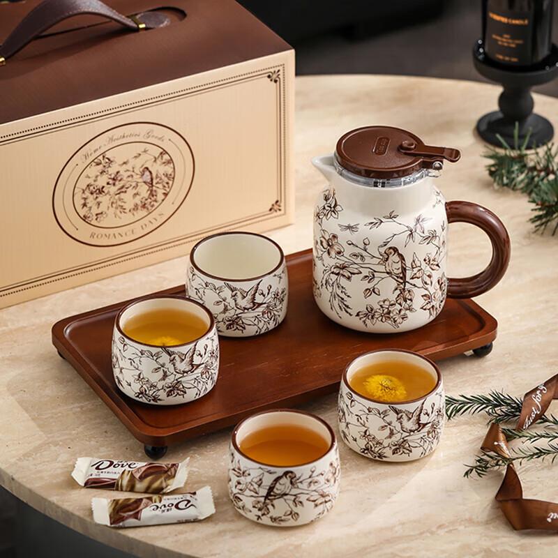 Chinese Ceramic Tea Set Gift Box