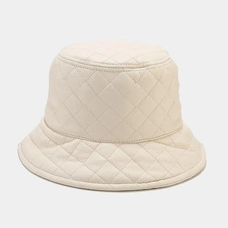 

Korean PU soft leather check fisherman hat female autumn-winter vintage warm sunshade hat show face small basin hat tide бежевий