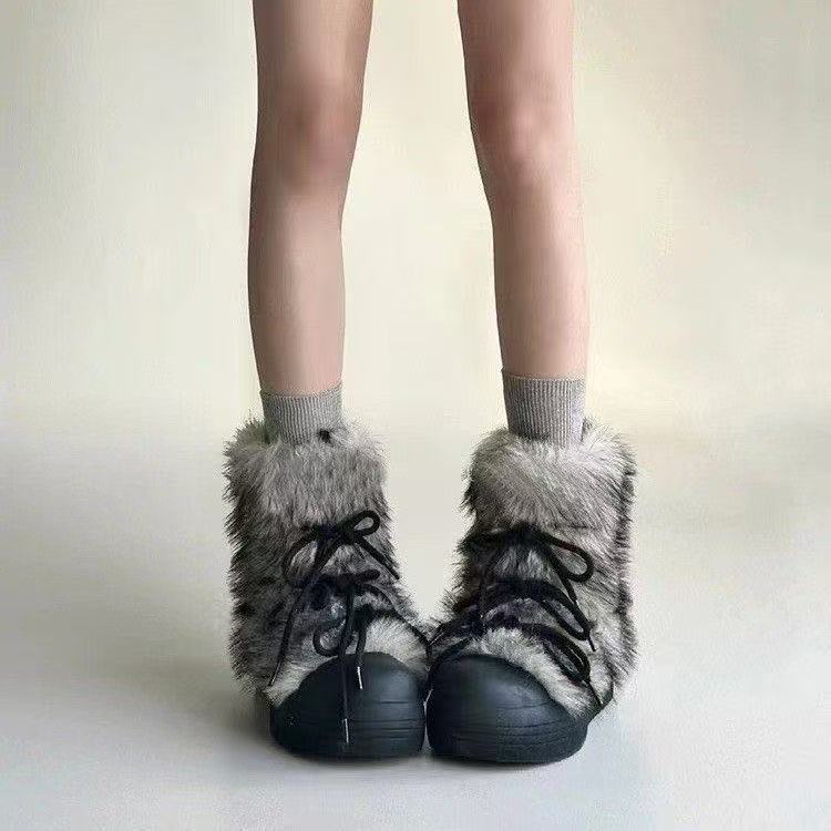 Cold-proof thick-soled big-headed snow boots Winter new Millennium Spice Girls fluffy boots Plush short boots cloth