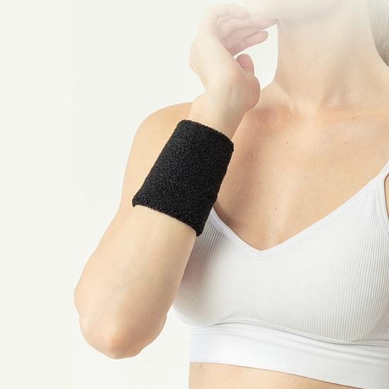 Sports Wristband Breathable Moisture Absorbing Wrist Support Reduces Sprains Wrist Wrap for Fitness Running Gym Training