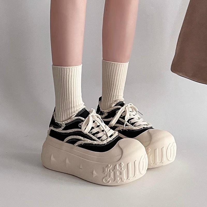 Big Head Muffin Thick Sole Little White Shoes Women's Spring Fashion Tire Sole Sports Casual Shoes Height Increase Bread Shoes Women