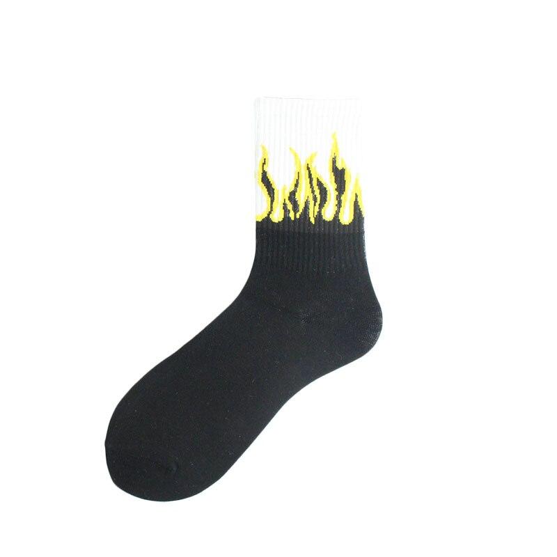 1 Pair Women Fashion Hip Hop Skateboard Long Socks Creative Fun Colorful Flame Printed Sox Unisex Street Couple Socks Wholesale