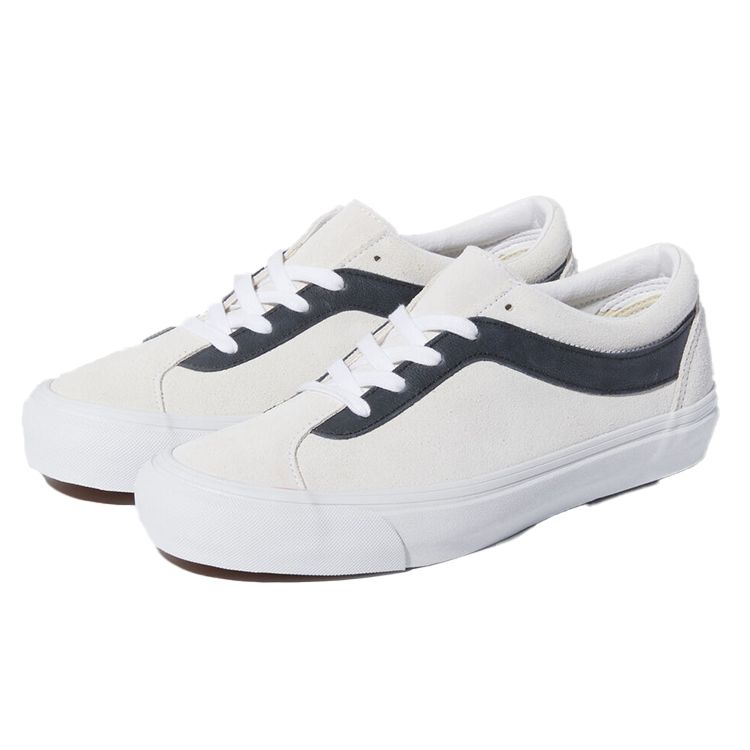 Vans Bold Ni Low Top Skate Shoes Unisex Sneakers White Black VN0A3WLPOIP