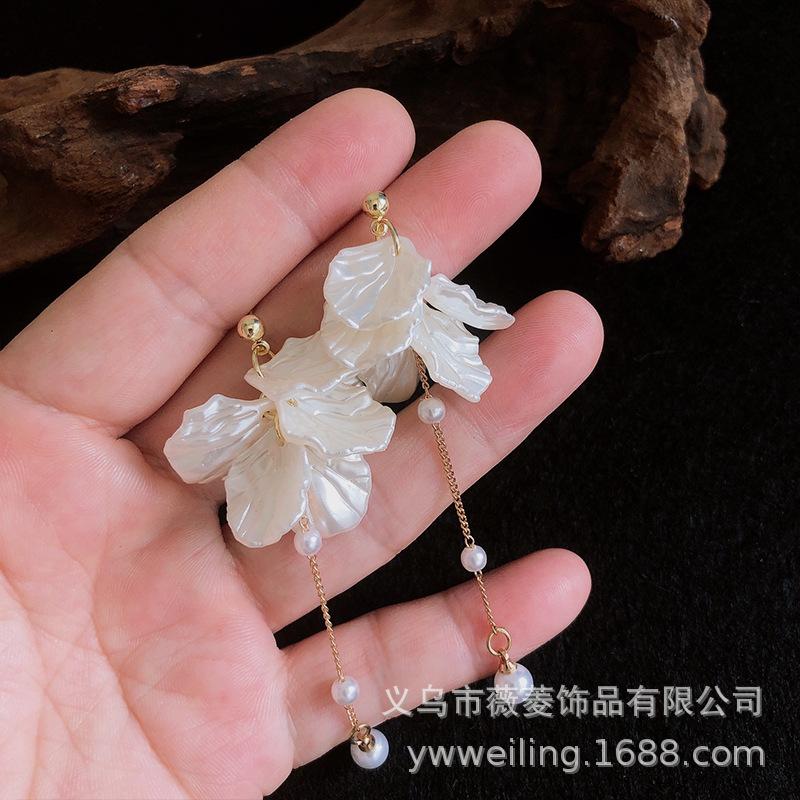 Exquisite Temperament Eternal Flower White Petals Pearl Long Tassels Dangle Earrings for Women Bride Wedding Charm Jewelry Gifts