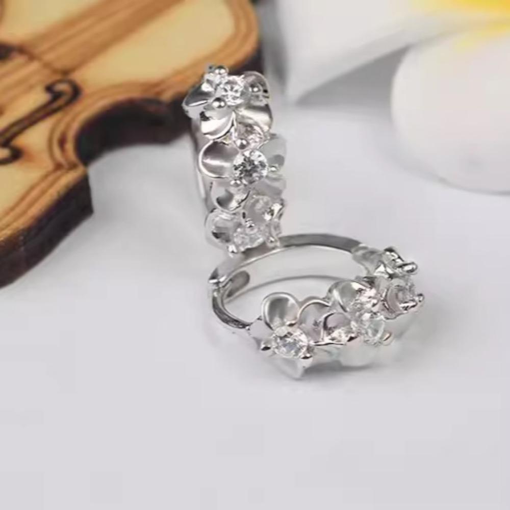 Earring Camellia Flower Ear Clips Silver Plated Copper Earrings for Women Fashion Jewelry