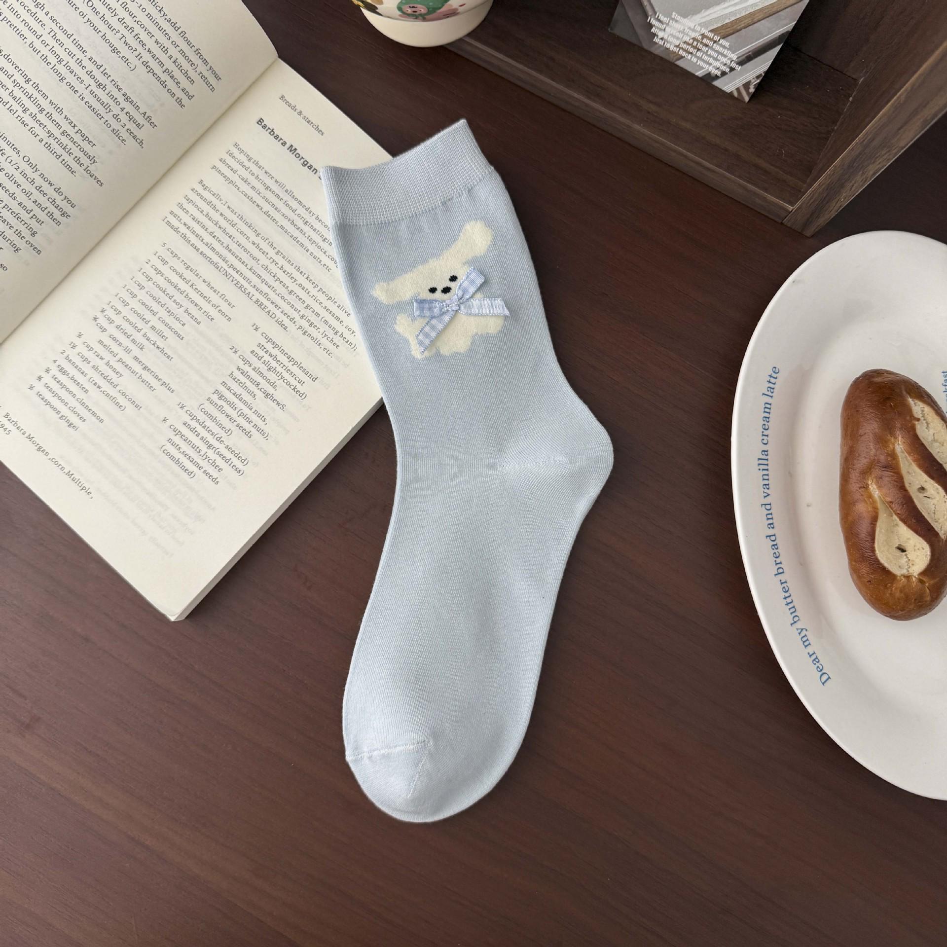 

Korean Style Women s Cotton Mid-Calf Socks with Bow & Cartoon Puppy Design One Size синій