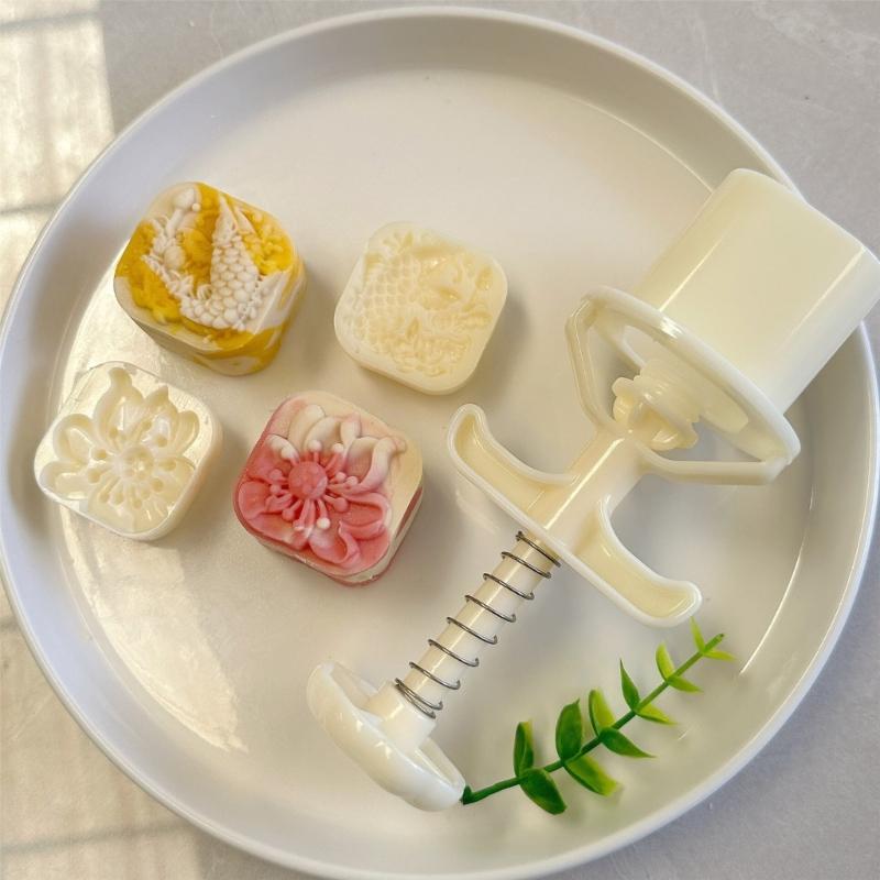 Dessert Molds Flower Fish Shape Cake Molding Cake Pressing Molds ABS Texture Present for Professional Baking People