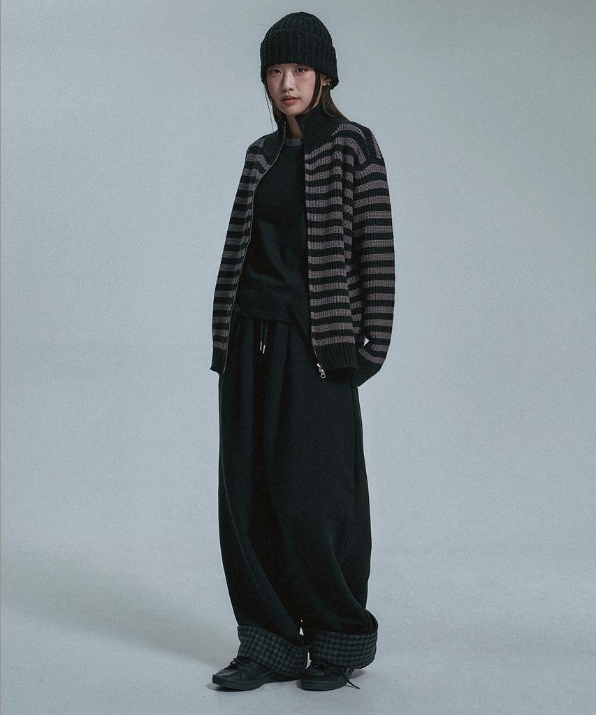 MOO Roll-Up Check Contrast Sweatpants - Black
