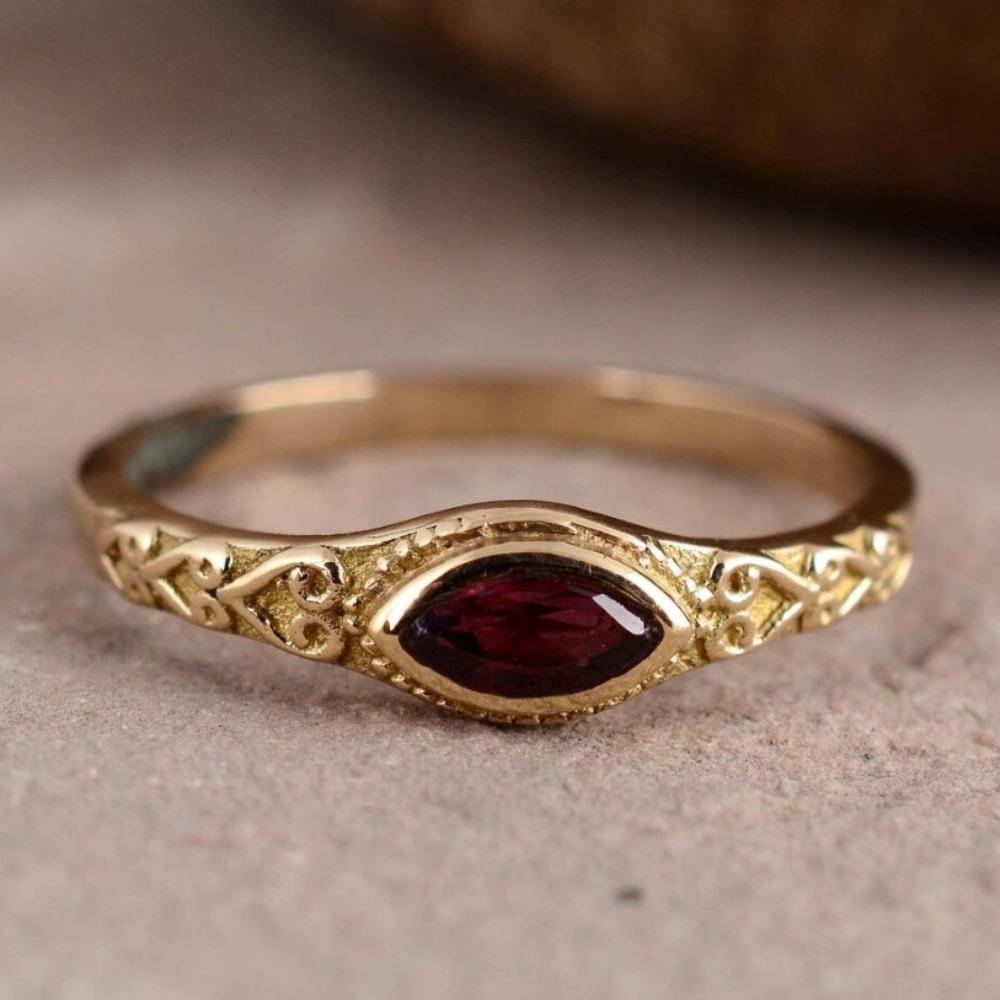 Gorgeous Luxury Rings for Women Wedding Engagement Accessories Unique Female Ring Fashion Jewelry Gifts