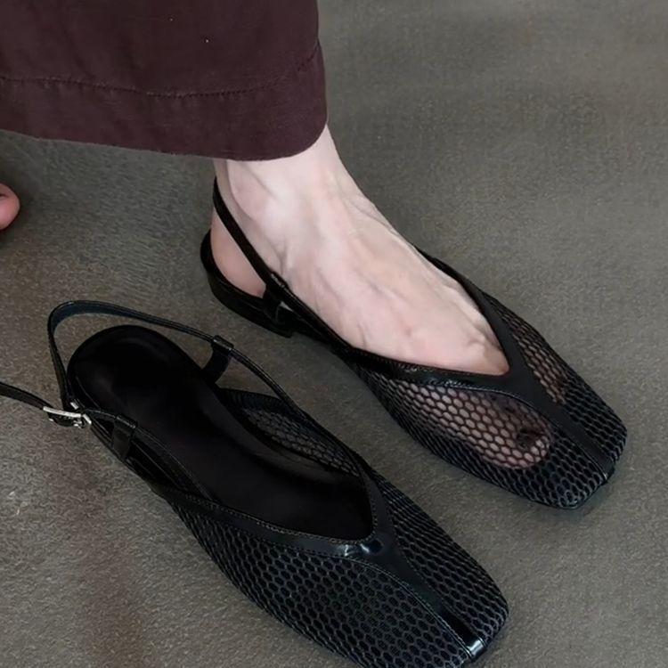 Mesh breathable hole shoes women's summer wear comfortable flat back strap super foreign style one-word buckle Roman style sandals