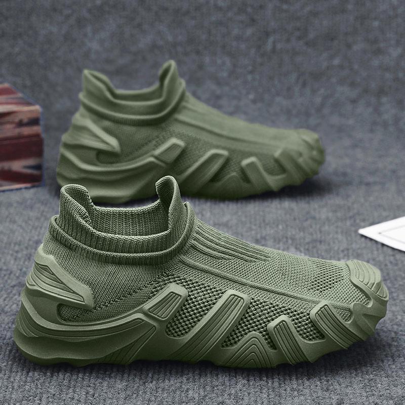 Sommar Nya Andningsbara Vardagliga Sportskor Herr Tjocksulade Löparskor Nya Flygande Vävda Sockskor Herrskor