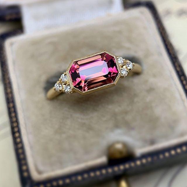 Three Heroes Gold-Plated Ruby Zircon Engagement Ring
