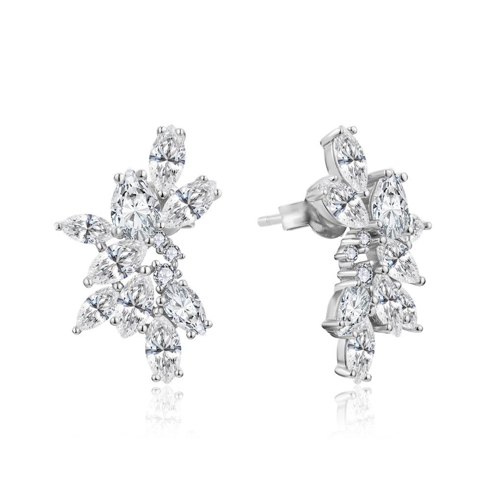 S925 Sterling Silver Leaf Moissanite Stud Earrings – Classic Light Luxury Internet Celebrity Style