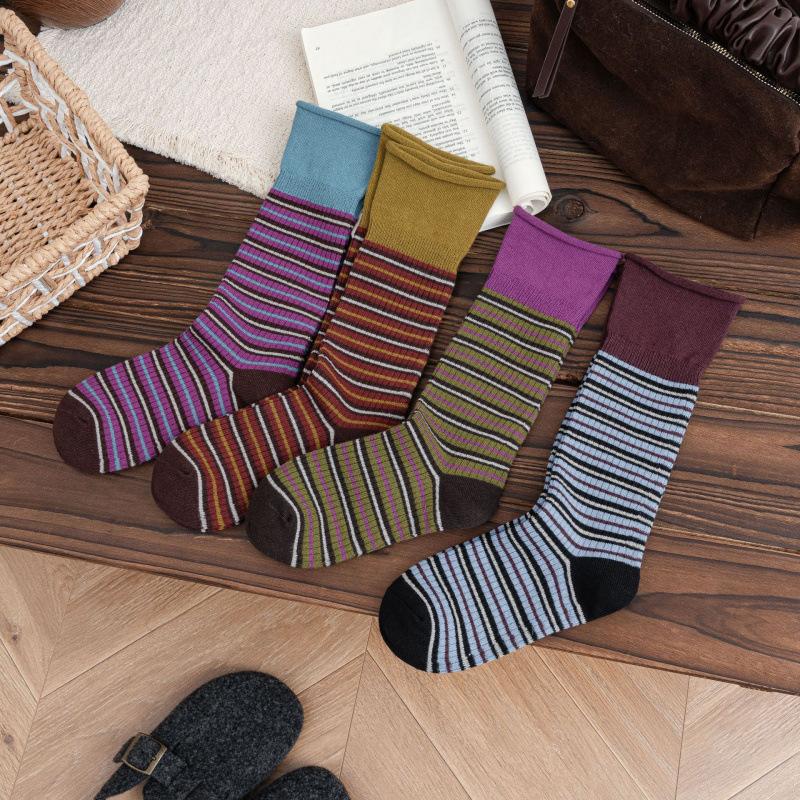 Ladies Autumn and Winter Classic Retro Stripes Clash Color All Kinds of Literature and Art Small In Tube Socks