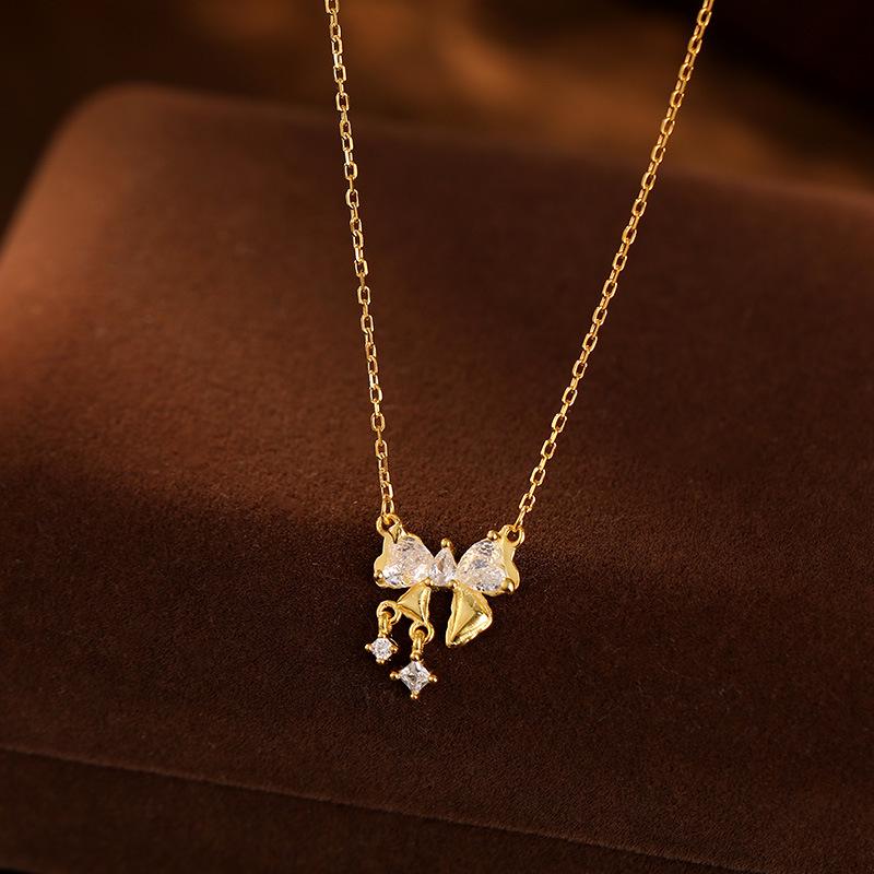 Silver Bow Star Necklace: Sweet Clavicle Chain for Women - Perfect Girlfriend Gift, 2024 Trend.