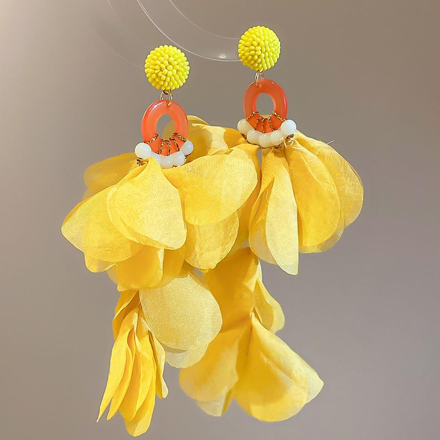 Sea Blue Cluster Silver Needle Flower Earrings: Summer Vacation Luxury
