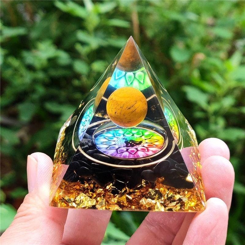 Energy Orgonite Chakra Pyramid Aura Divination Yoga Meditation Ornaments Craft