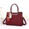 High-end red bag, new temperament fashion handbag, women's mother bag, large-capacity messenger