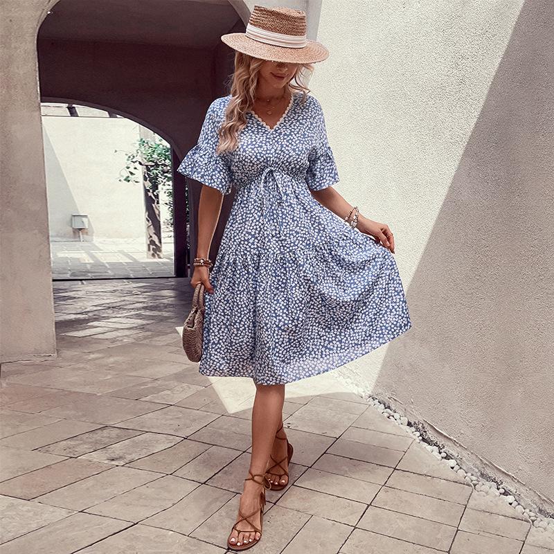 

2025 новое летнее свежее и сладкое платье с V-образным вырезом и принтом ветра XL синий