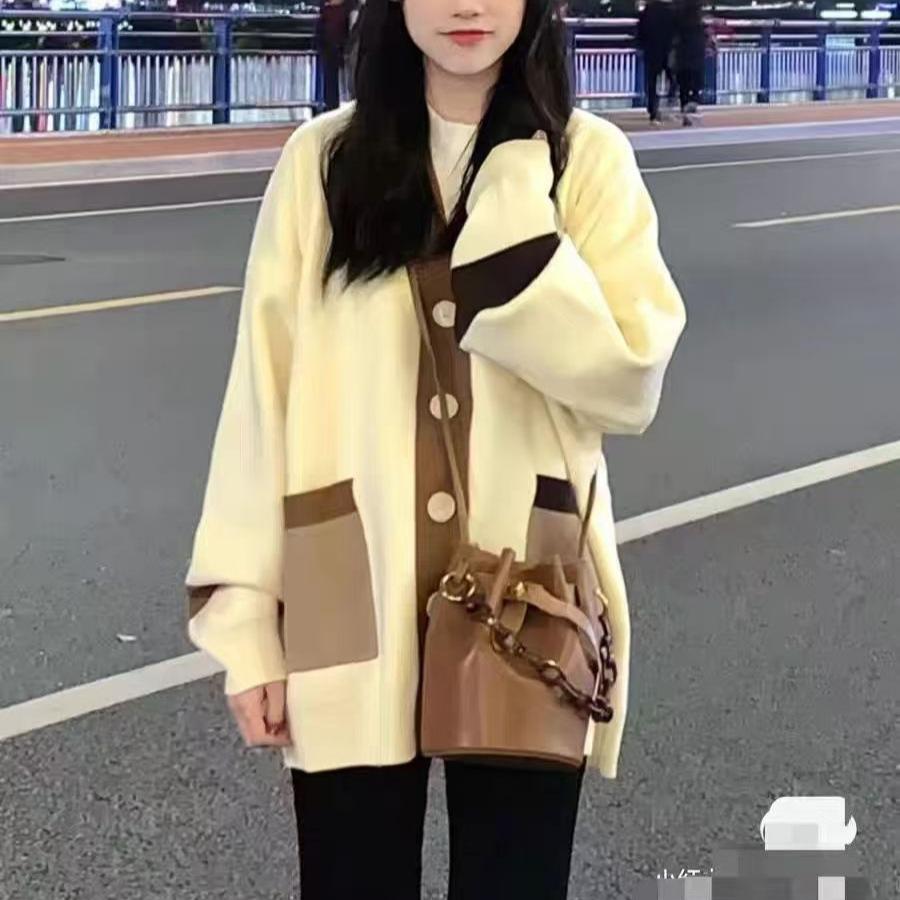 Japan and South Korea large size contrasting cardigan sweater women wear loose ins college style lazy gentle knitted jacket in autumn and winter