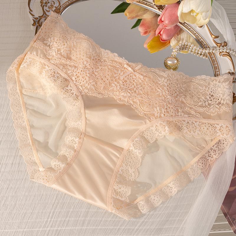 Ladies Spring and Summer Sexy Lace Stitching Mesh Gauze Briefs