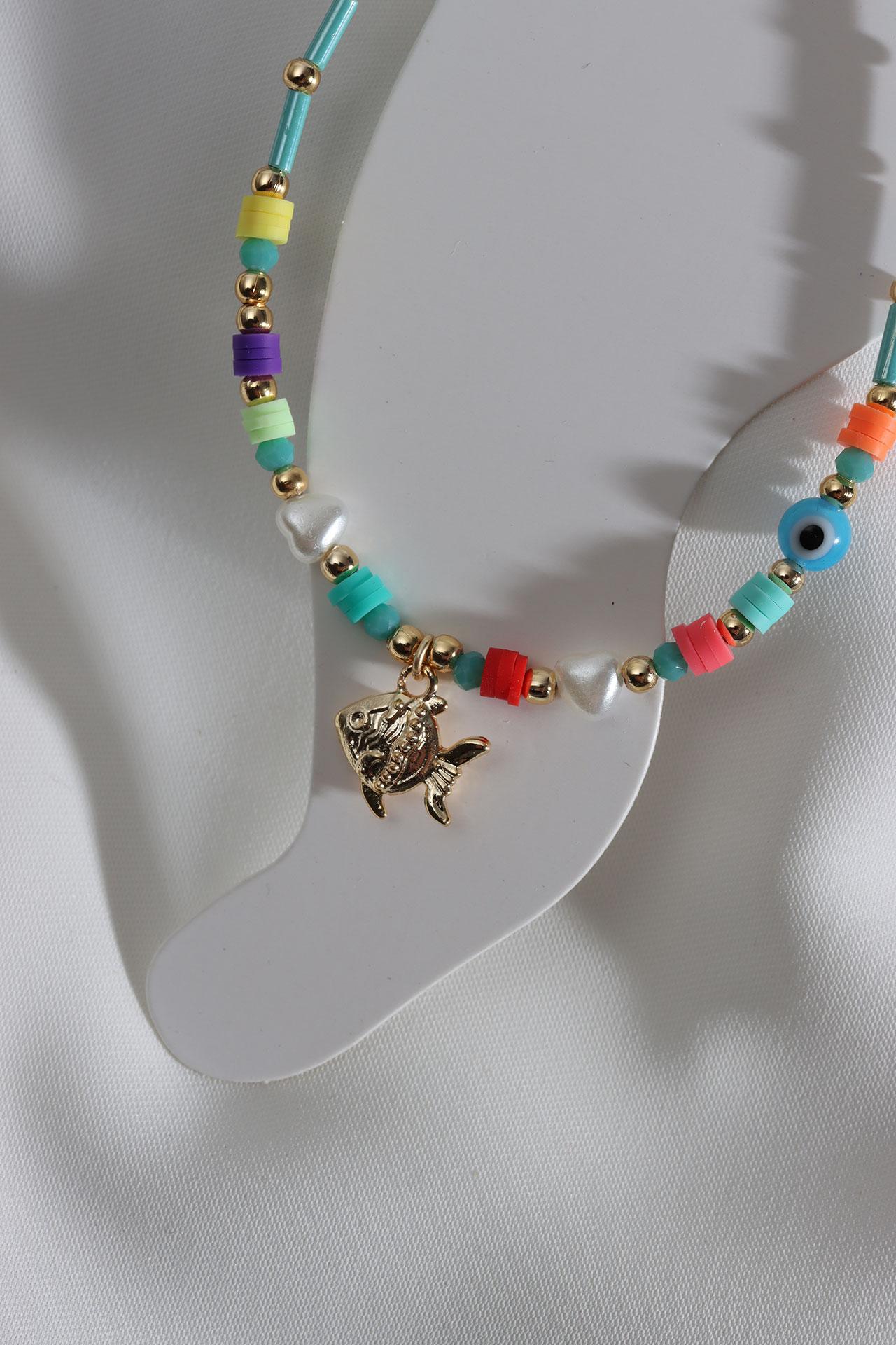 

Зеленый браслет из бисера с рыбьим концом