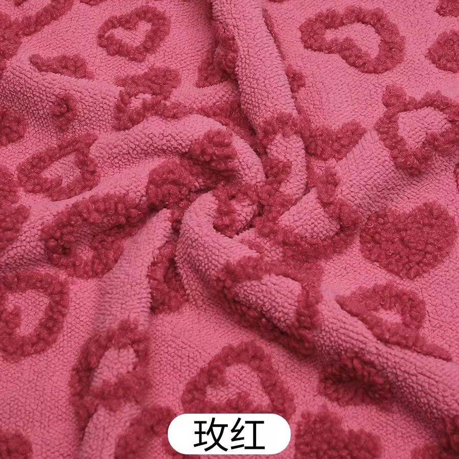 0.5m/1m/2m Thickened Lamb Wool Heart-shaped Jacquard Fabric for Sewing Coat Makeup Bag Dolls Blanket Pajamas DIY Clothing Fabric