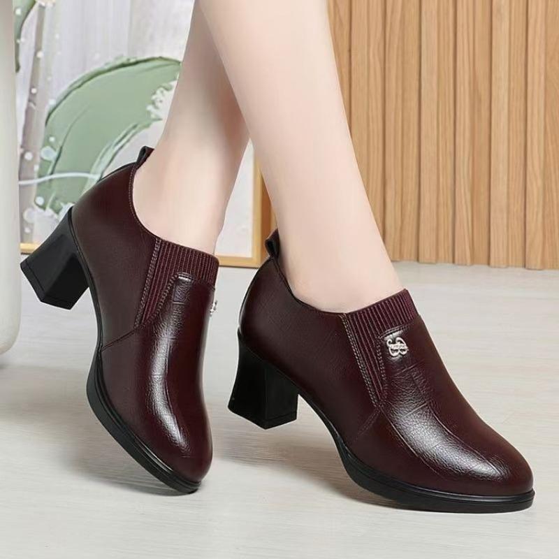 Thick heel deep mouth medium women's shoes middle-aged and elderly single shoes spring new shoes leather soft sole women's leather shoes