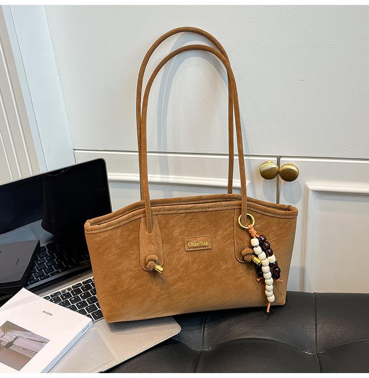 Winter Korean Version Niche Casual Shoulder Bag Women's Bag Retro Simple Commuter Underarm Bag 2025 New Fashion Bag