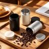 Tragbarer, versiegelter Kaffeebohnen-Aufbewahrungsbehälter, Mini-Teedose aus Aluminiumlegierung, Aufbewahrungsbox für Reisen und Outdoor