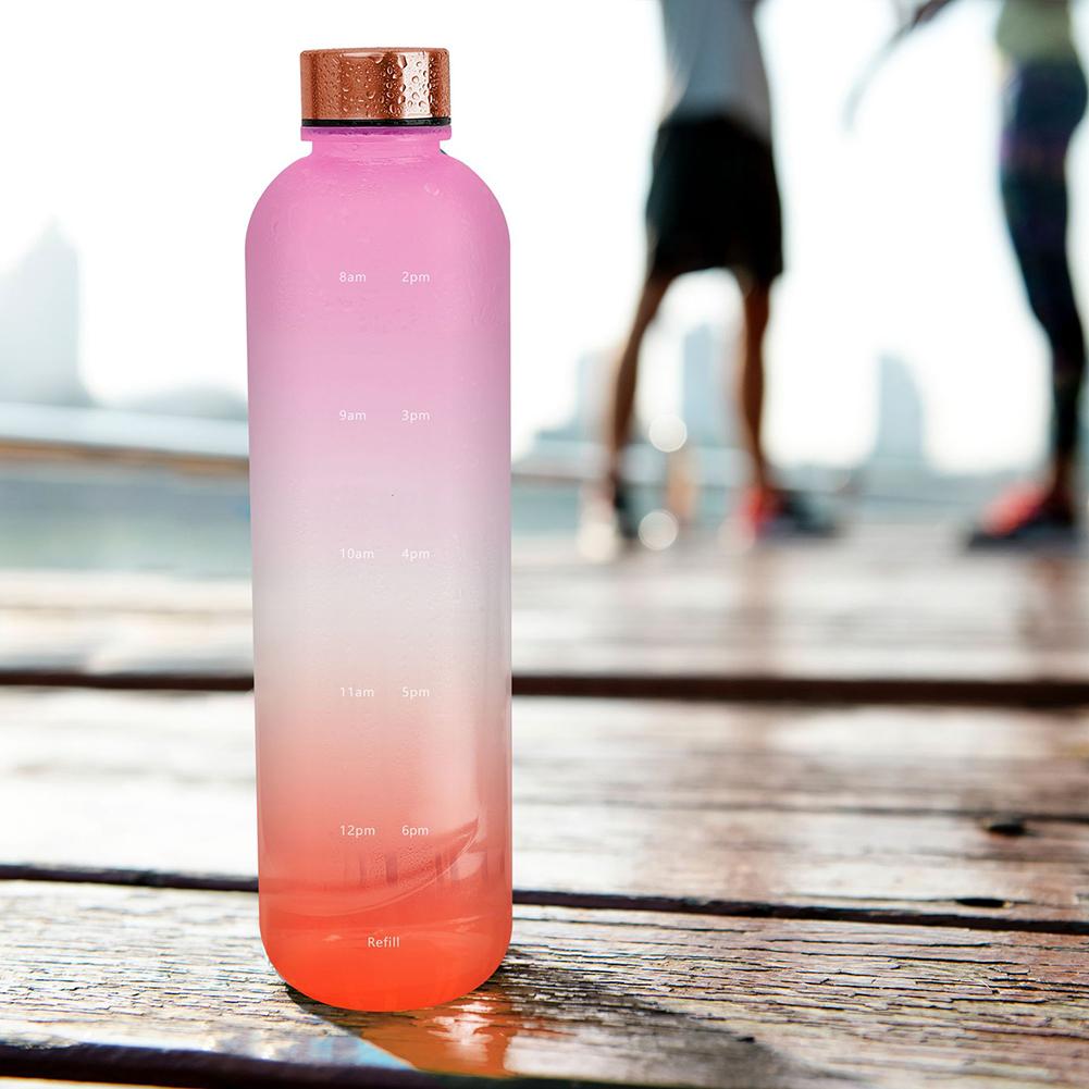 1000 ml Weltraumbecher mit Zeitmarkierung, tragbare Outdoor-Sportflasche, mattierte Farbverlauf-Tasse