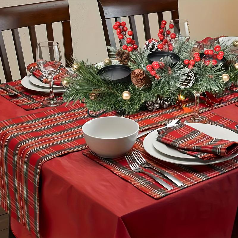 1PC Christmas Candle Holder Table Centerpieces Candle Tray Holiday With 3 Pillar Candle Stands Xmas Artificial Pine Cones Classic