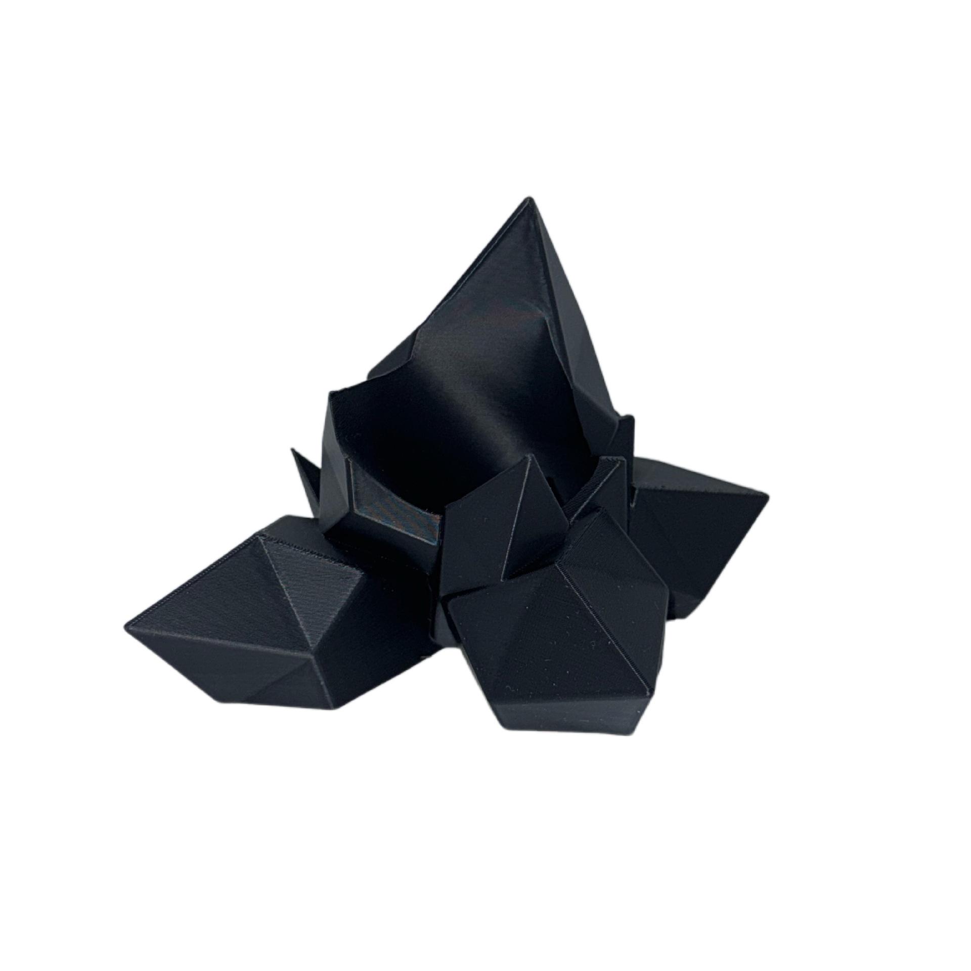 

3D Printed Crystal Throne Game Controller & Mobile Phone Stand