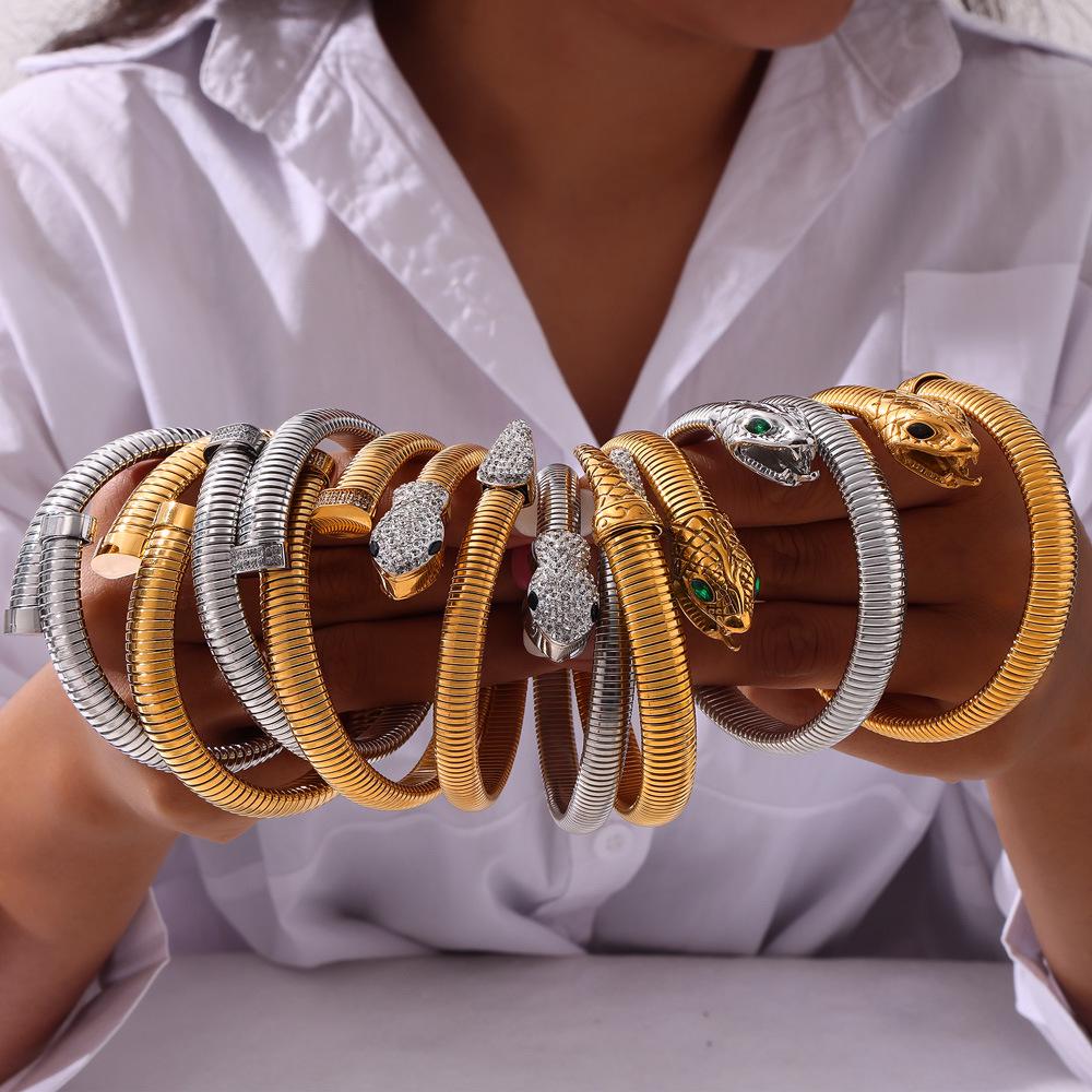 18K Gold Plated Zirconia Inlaid Titanium Steel Snake Head Tail Chain Bracelet